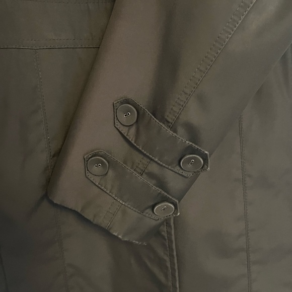 Kenneth Cole Trench Coat - Picture 2 of 6